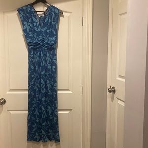Size small - long blue floral dress